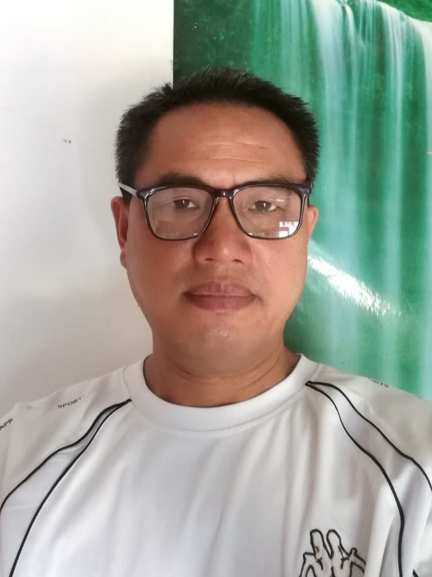 李相诚.jpg